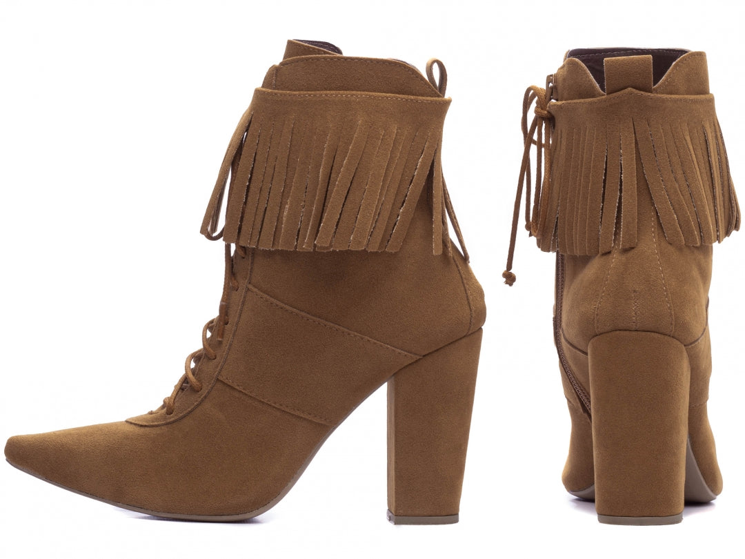 Bota Bico Fino Feminina