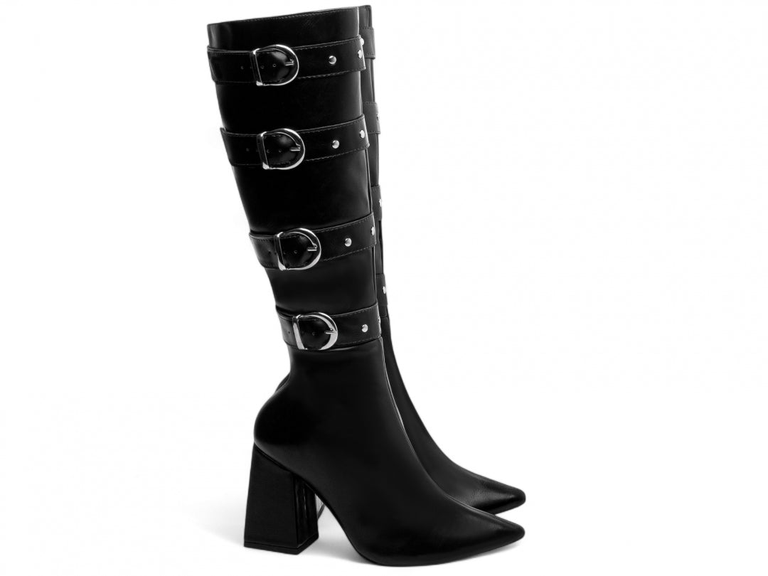 Bota Bico Fino Feminina