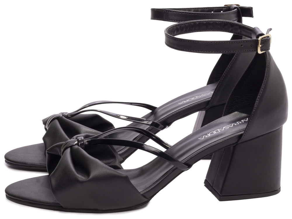 Sandália Salto Bloco Grosso Baixo Arrasadora