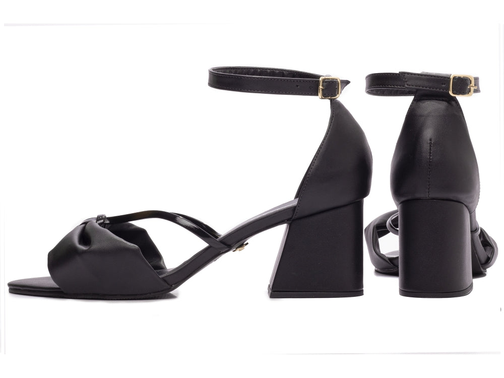 Sandália Salto Bloco Grosso Baixo Arrasadora