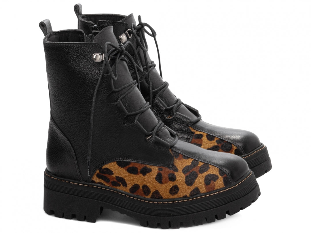 Bota Coturno Sola Tratorada Couro