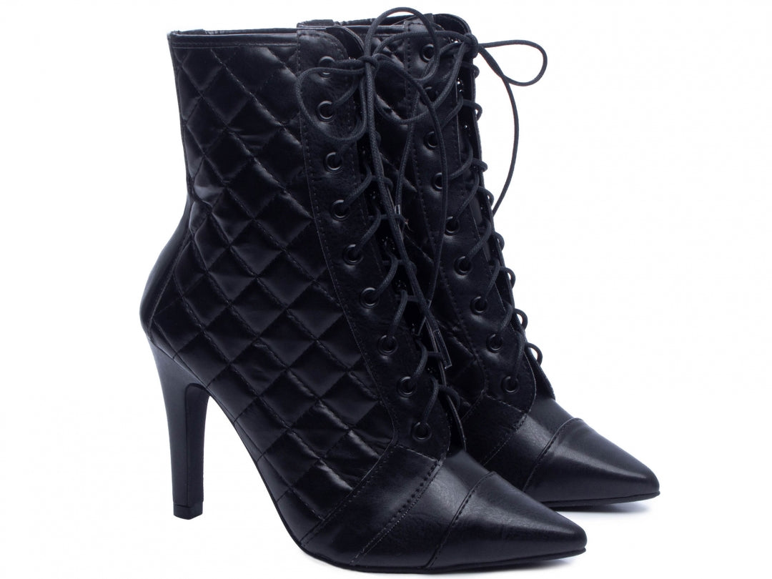Bota Bico Fino Feminina