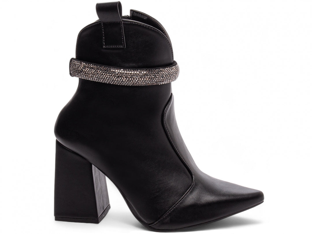 Bota Bico Fino Cano Médio